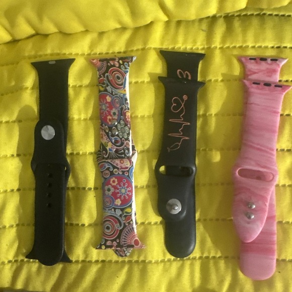 Lot of 11 Apple Watch Bands – Mixed Colors & Styles And Sizes With Case - Picture 5 of 8